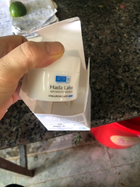 Nhìn hộp kem và chất kem đã mê không lối thoát rồi , xài lên da thì ,,, phê chữ ê kéo dài ! 
Sẽ mua lại sau khi xài hết hộp nhé ! 
Shop gói hàng vô cùng chắc chắn 
Cho shop thiệt nhiều sao