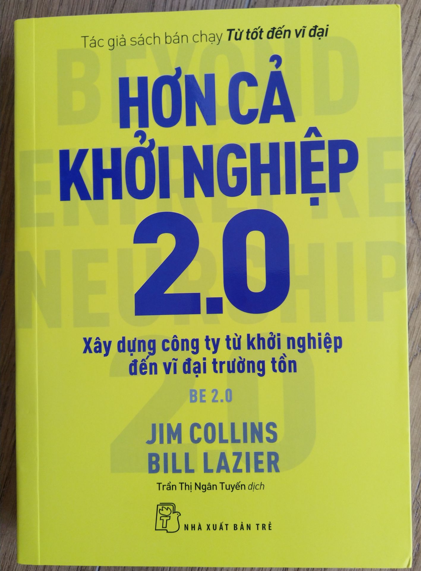 sách đẹp, thơm.