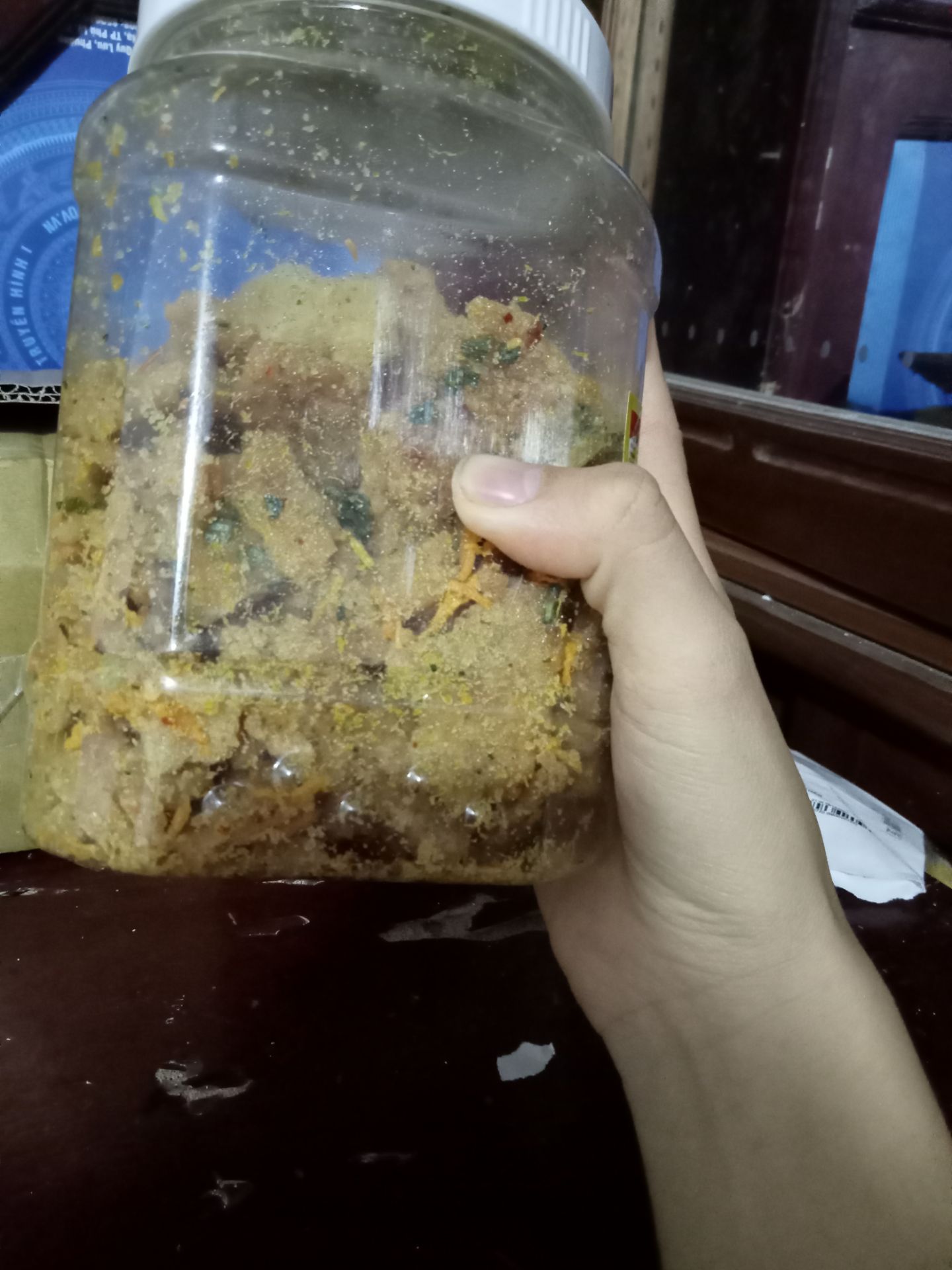 Ngon lắm nhé mn nhưng giao hàng hơi lâu , cơm cháy thì bị nát tươm ko đc miếng nào còn nguyên