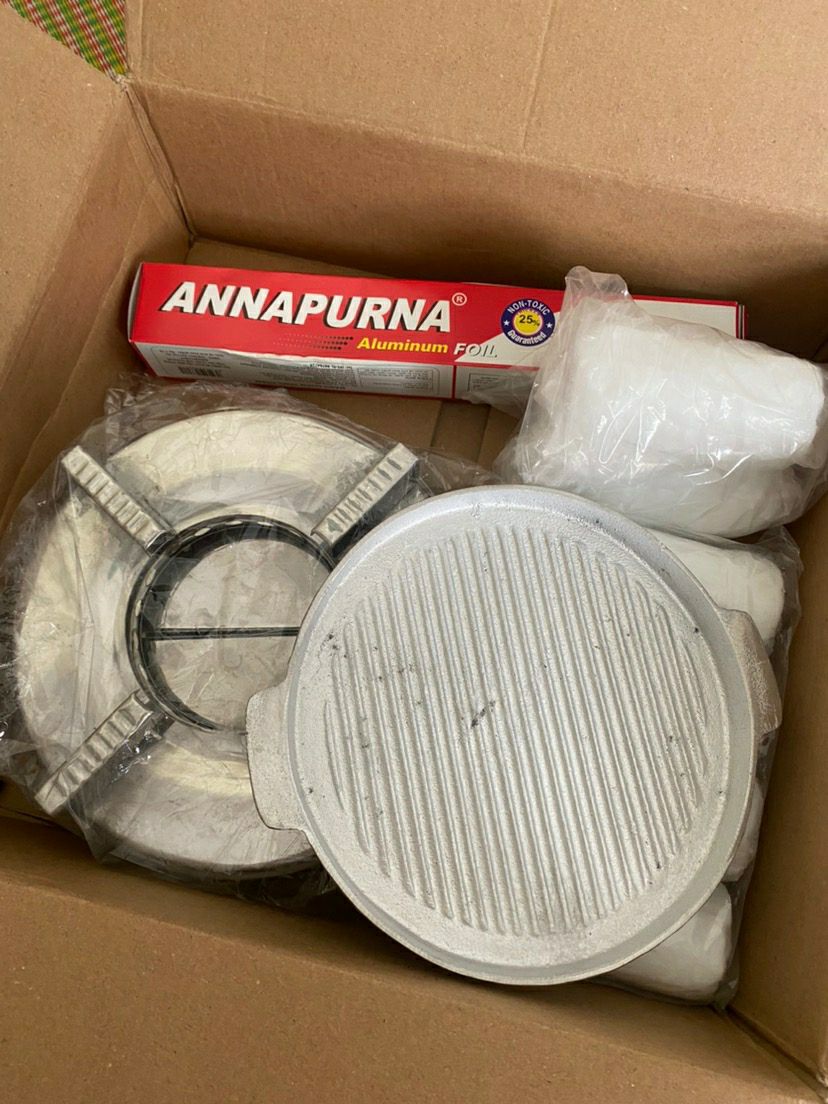 Shop giao nhanh lắm luôn, bếp chắc chắn, đầy đủ k hỏng hóc gì. sản phẩm tốt