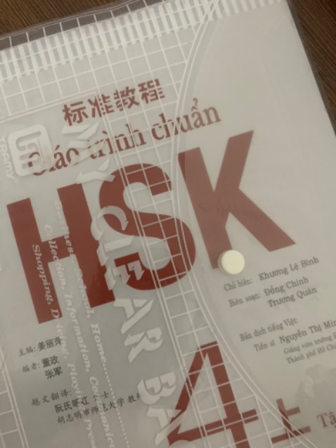 Giao hàng siêu nhanh sách mới, bản chuẩn, còn được tặng quà nữa hehe Giao hàng siêu nhanh sách mới, bản chuẩn, còn được tặng quà nữa hehe