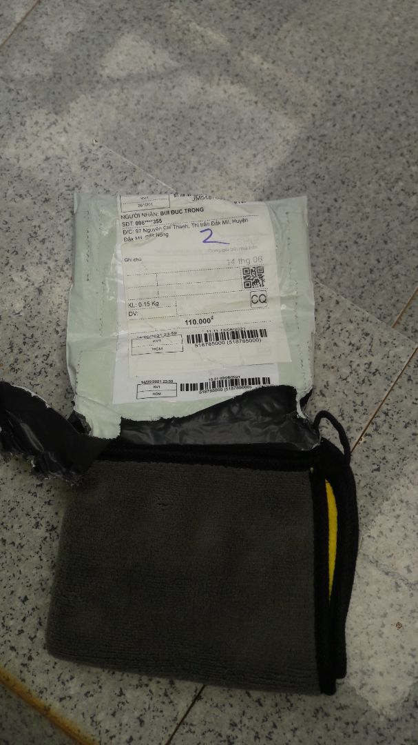 combo 3 khăn mà giao có 1 cái thì hài lòng sao nổi. *** nhau à