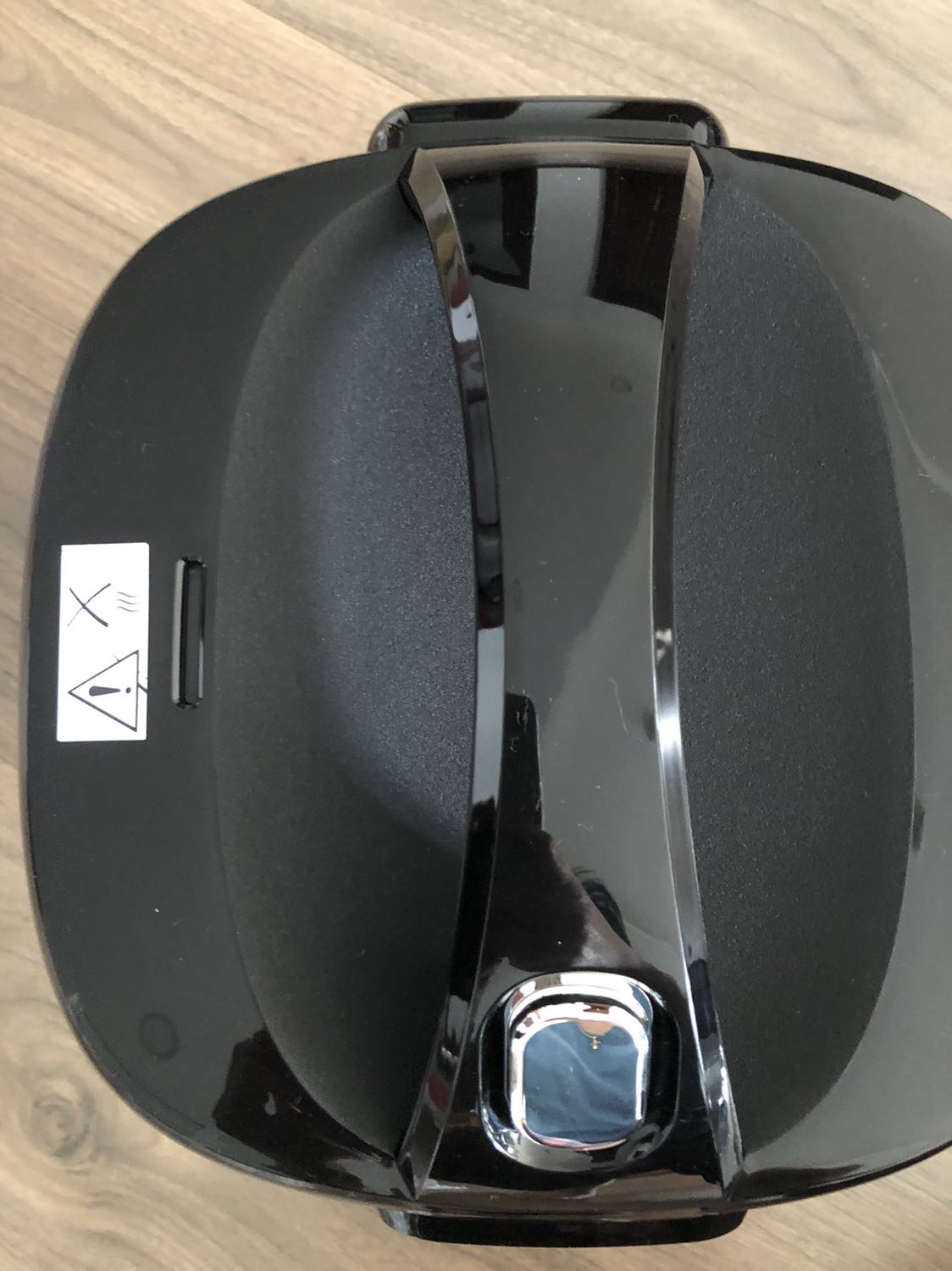 Mẫu mã đẹp chắc chắn . Lòng nồi dầy dặn , kèm quà tặng đẹp