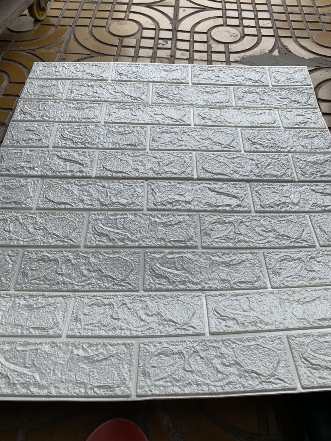 E đặt màu trắng Nguyên Phong mà giao của hiệu khác . Bây giờ e muốn đặt màu y như trong hình và hiệu Nguyên Phòn . Thì phải đặt lam s