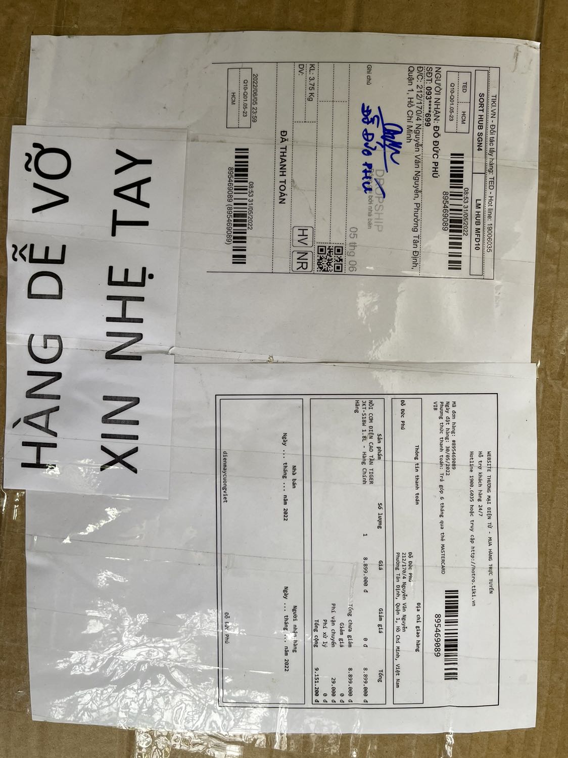 Vì sản phẩm là hàng chính hãng, sx tại Nhật. Nấu cơm rất ngon, đáng tiền. Shop giao hàng nhanh chóng, đóng gói cẩn thận. Thanks!