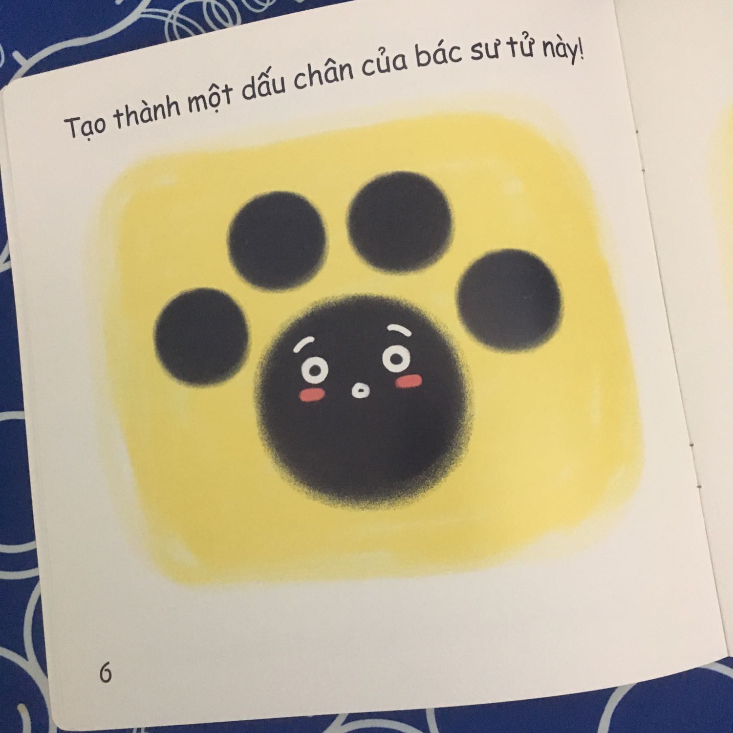 Mình đọc cho bé nghe từ 2 tháng tuổi, mỗi tối trước giờ ngủ, bé rất thích. Đọc được 2 tháng rồi mà bé chưa chán. Sách có hình ảnh rõ ràng, giấy bóng đẹp. Cảm ơn tiki. Mình đọc cho bé nghe từ 2 tháng tuổi, mỗi tối trước giờ ngủ, bé rất thích. Đọc được 2 tháng rồi mà bé chưa chán. Sách có hình ảnh rõ ràng, giấy bóng đẹp. Cảm ơn tiki.