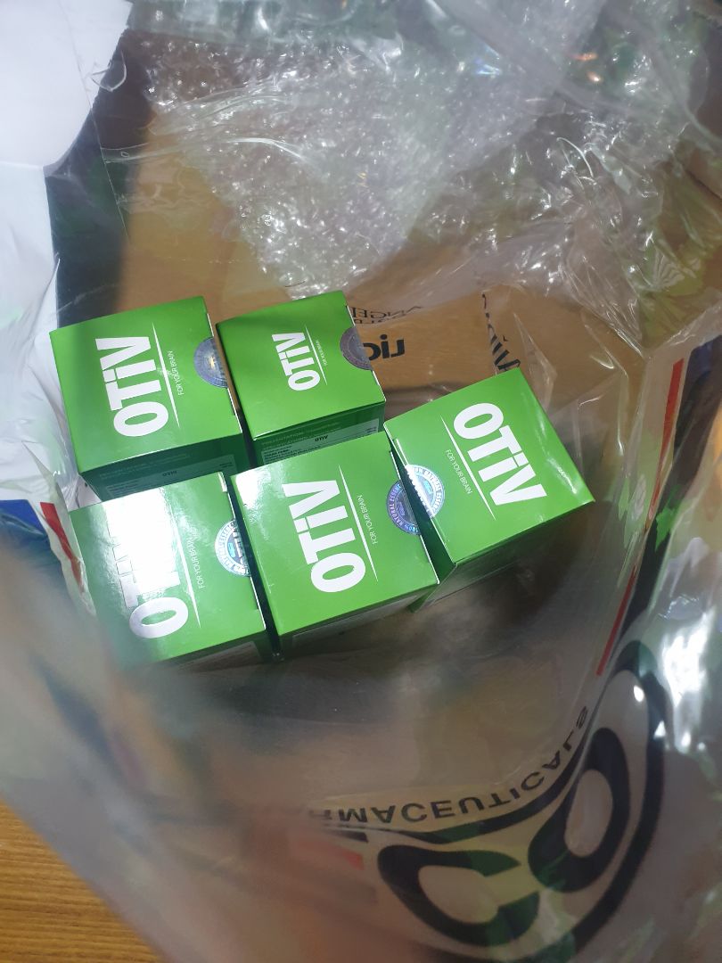 Thuốc chính hãng của Eco. Đóng hộp và bao bì đều có logo Eco nhưng các hộp thuốc đều không cho tích điểm.