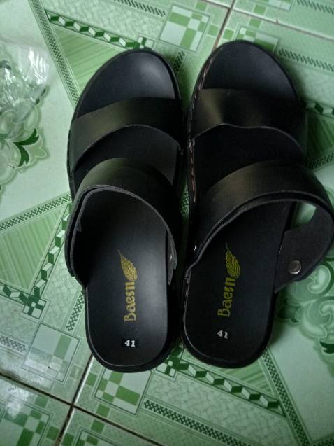 Đóng gói kỹ càng , đẹp như hình , chắc chắn , êm chân , nói chung rất thích 🥰🥰🥰