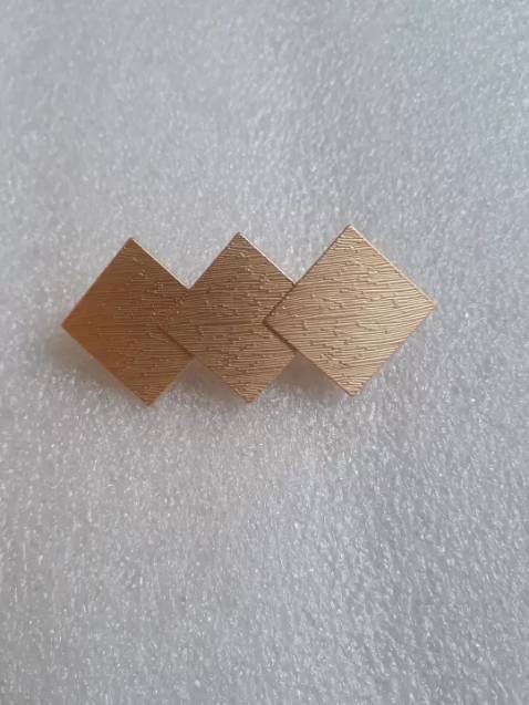 kẹp tóc shop nasi store đẹp lắm nè, kẹp rất chắc chắn, nhủ màu đẹp, sáng. Đáng đồng tiền, ủng hộ shop tiếp ạ. Xứng đáng 5 sao!