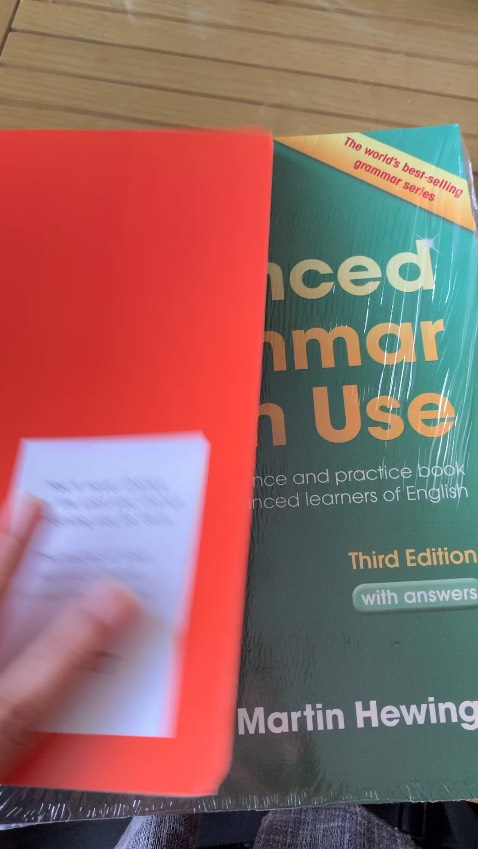 Sách không bị lỗi. Giao hàng nhanh Sách không bị lỗi. Giao hàng nhanh