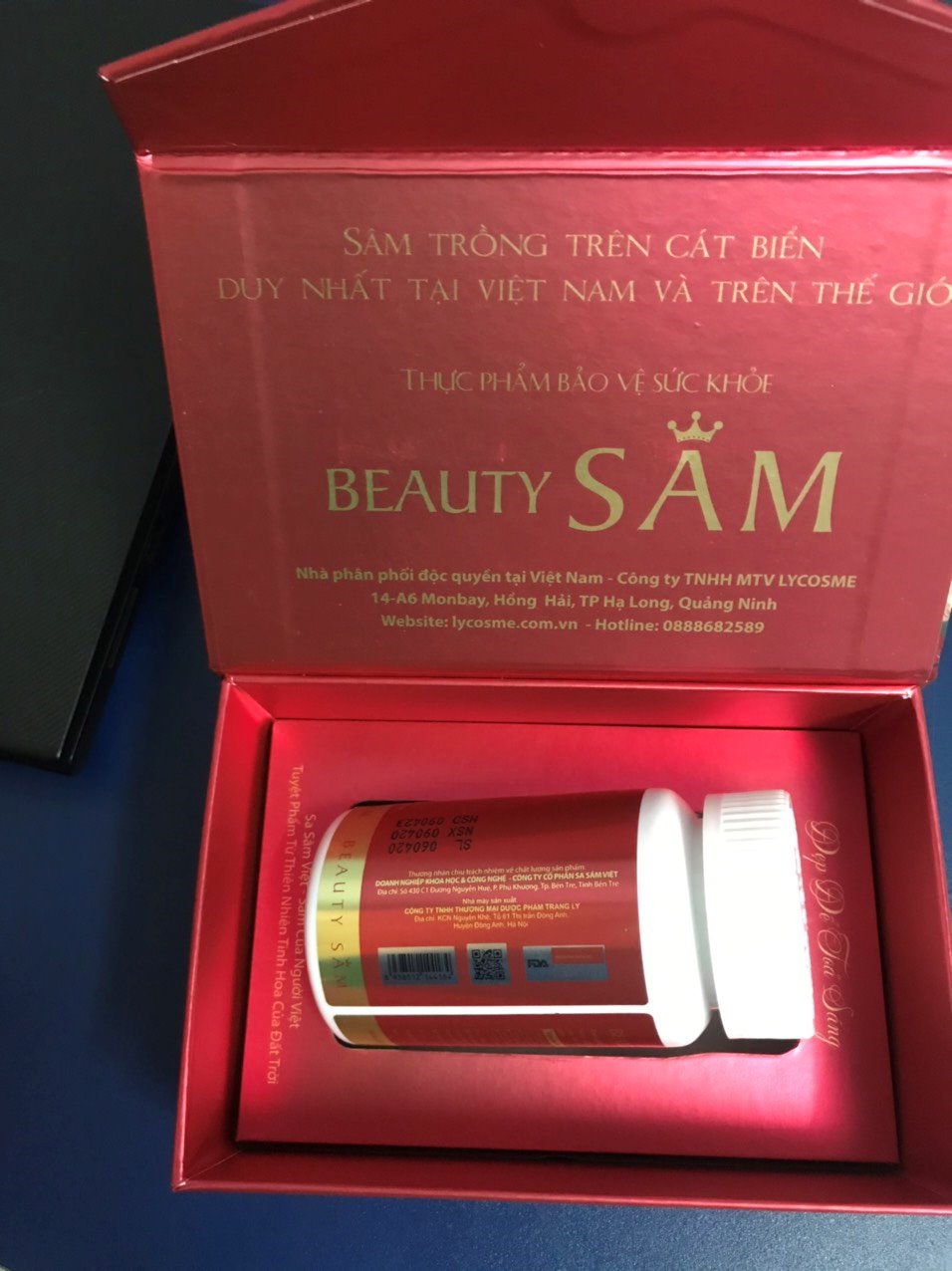 Đặt lúc 10 giờ đêm mà 9 giờ sang hôm sau đã nhận được hàng, ưng quá cơ
Dùng sâm sương khớp thấy rất ưng nên mua tiếp loại này
Hi vọng cũng tốt như sâm sương khớp