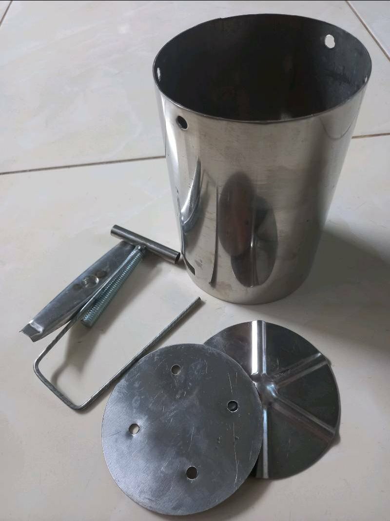 Giao hàng nhanh 
Sản phẩm tốt , ko gỉ nha 
Có giâý hướng dẫn tận tình 
Nên mua nha mn ơi Giao hàng nhanh 
Sản phẩm tốt , ko gỉ nha 
Có giâý hướng dẫn tận tình 
Nên mua nha mn ơi