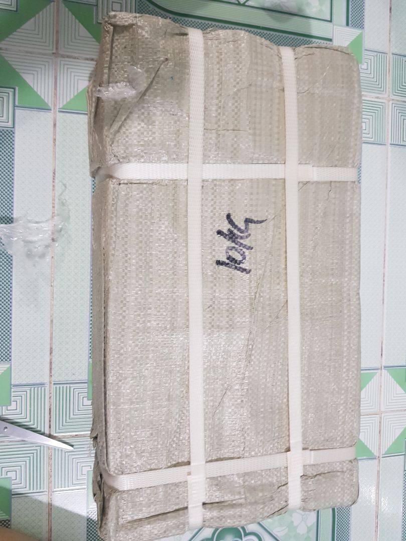 giao hàng nhanh, đóng gói siêu kỹ nha. bọc nhiều lớp mà thấy thương. cầm rất chắn. chất lượng thì khỏi bàn rồi.
mình chưa dùng nên chưa biết trải nghiệm thực tế ntn giao hàng nhanh, đóng gói siêu kỹ nha. bọc nhiều lớp mà thấy thương. cầm rất chắn. chất lượng thì khỏi bàn rồi.
mình chưa dùng nên chưa biết trải nghiệm thực tế ntn