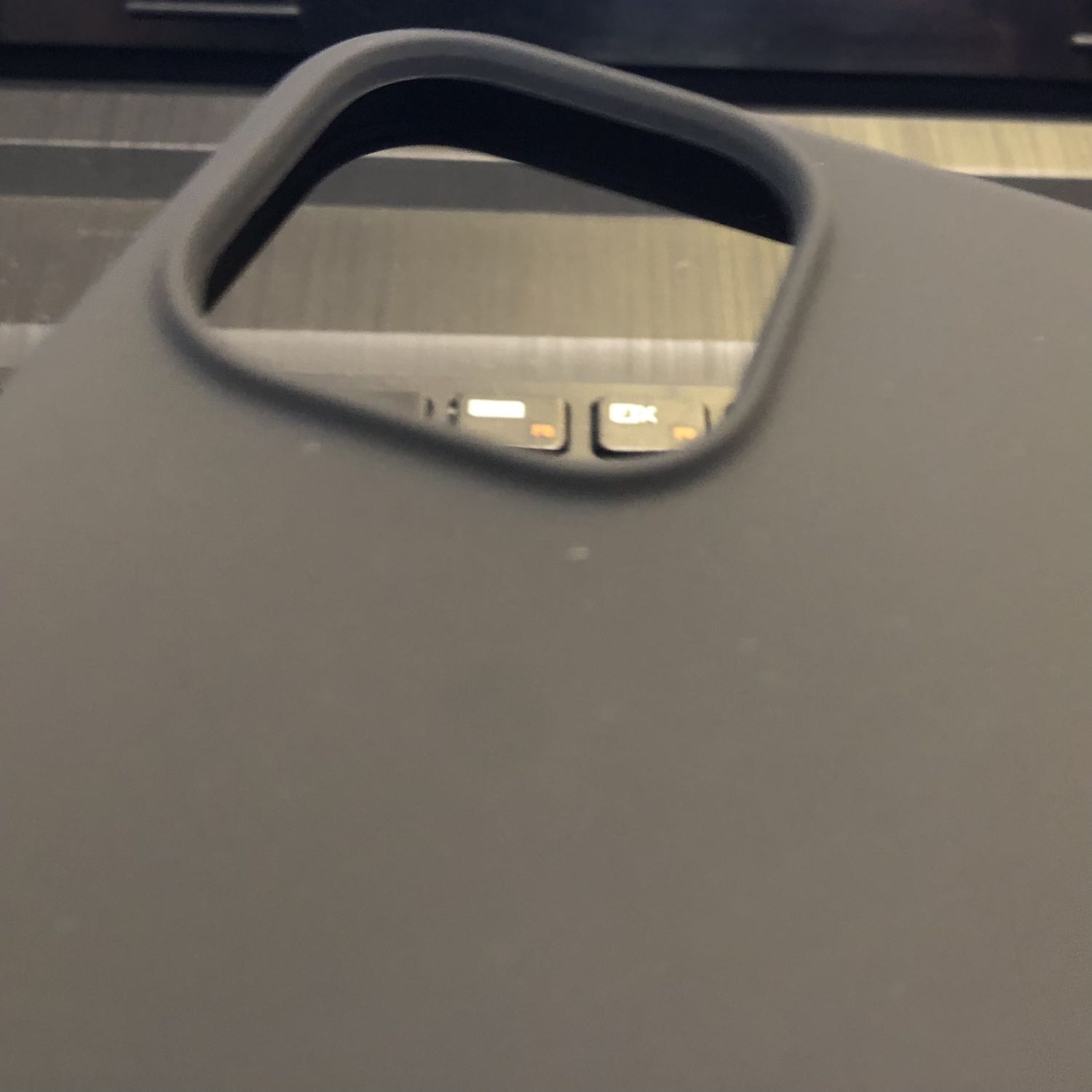 Sản phẩm đẹp. Chất lượng. Rất đáng mua. Đã mua vài món ở rất ưng ý. 
Sẽ ủng hộ lâu dài.