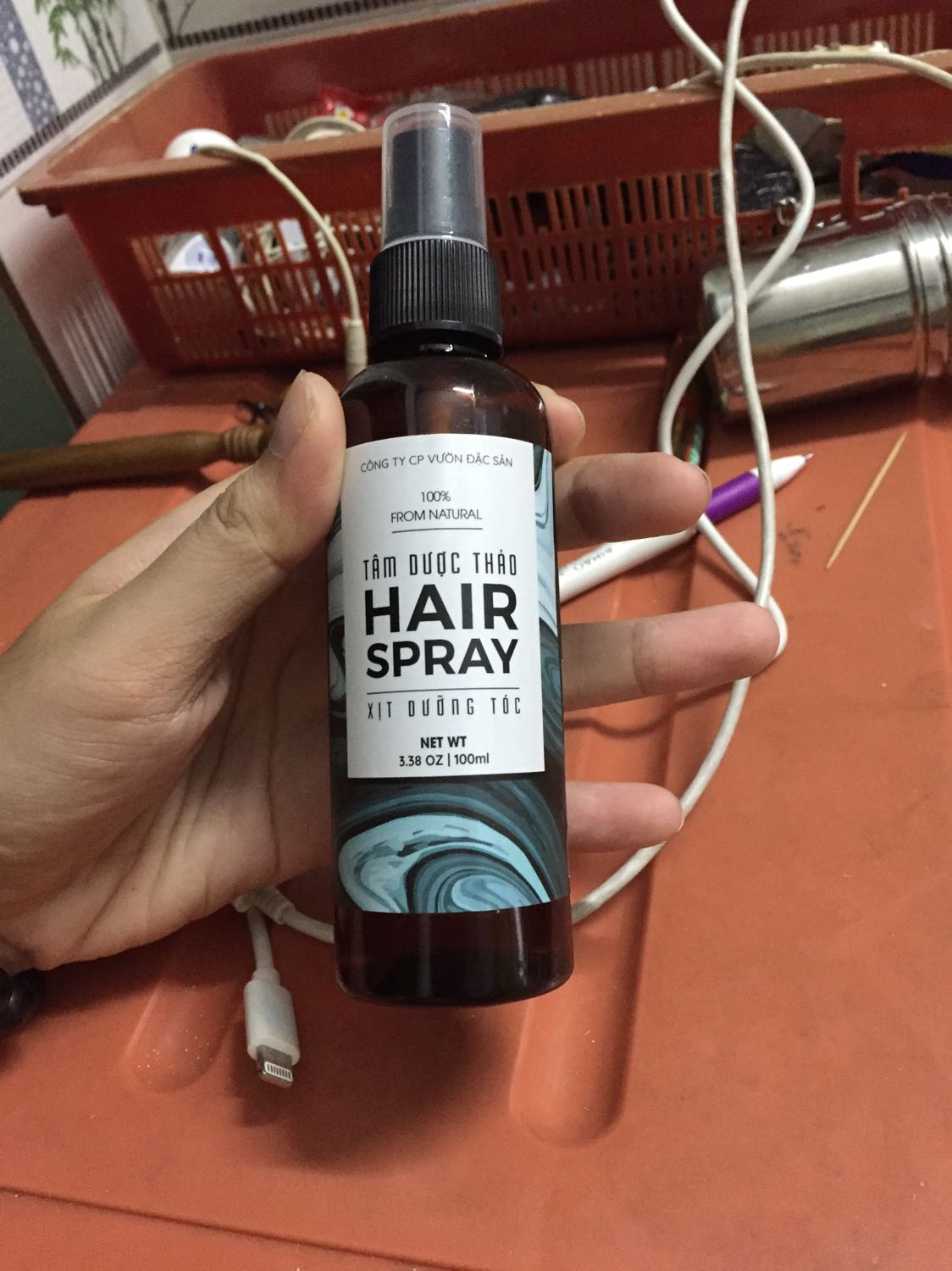 Giao nhanh hơn dự kiến, mùi thảo dược thơm.
Khi sd sau sẽ đưa thêm ý kiến :33 Giao nhanh hơn dự kiến, mùi thảo dược thơm.
Khi sd sau sẽ đưa thêm ý kiến :33