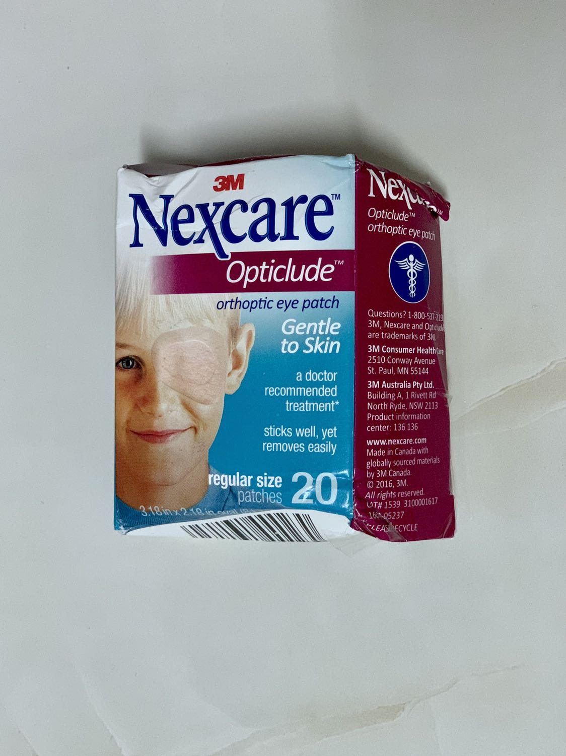 Mua 2 hộp, có 1 hộp dập, khui ra băng nhăn nheo. 
Cực kỳ không hài lòng Mua 2 hộp, có 1 hộp dập, khui ra băng nhăn nheo. 
Cực kỳ không hài lòng