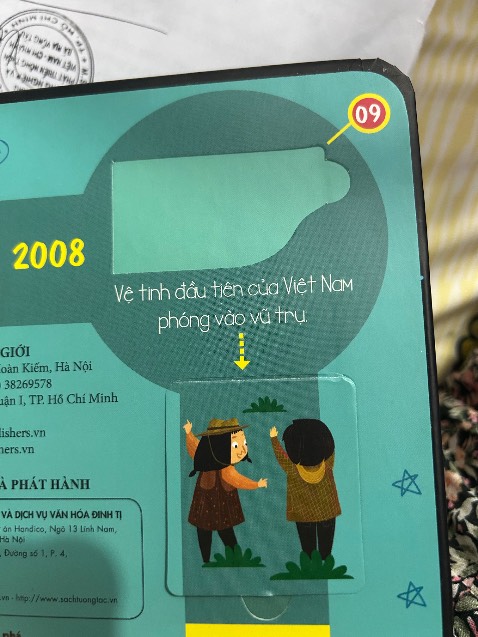 Hôm nay mới xem đến trang này. Sách bị lỗi hay sao shop ơi?