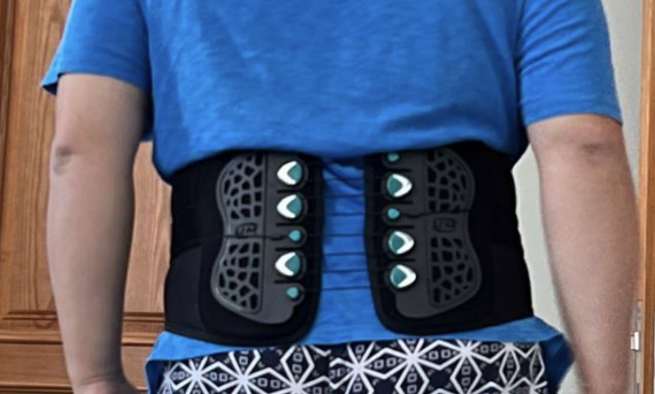 Sản phẩm tốt chắc chắn, hỗ trợ cột sống rất tốt. Dễ dàng thu gọn hoặc nới lỏng đai.