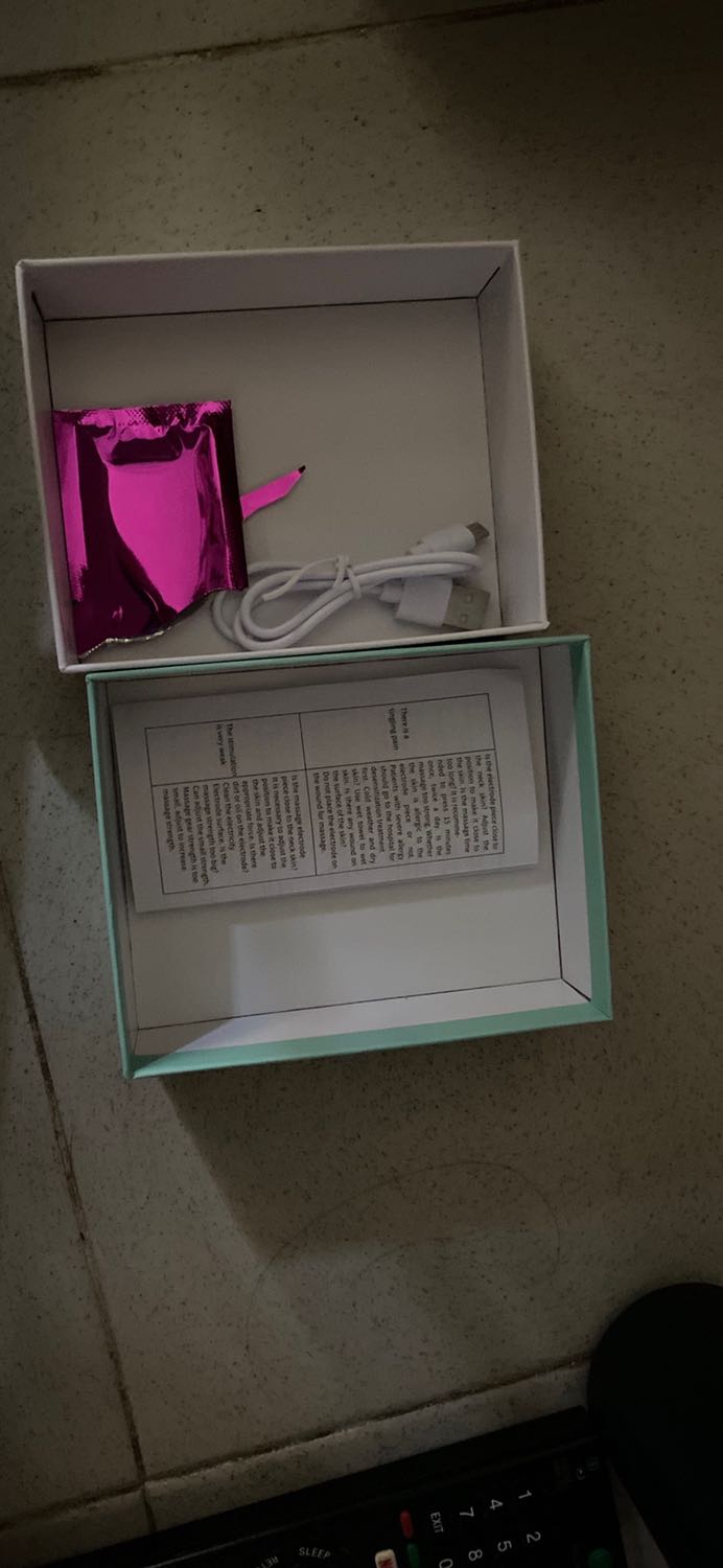 mới nhận hàng thấy ik hình nhưng hơi nhỏ không biết sài bền không không có hoá đơn chứng từ gì cả