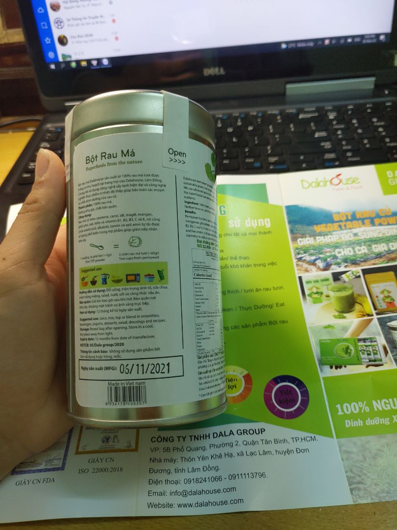 Nước uống quá đỉnh luôn, mát, thanh. 1 thìa cafe là pha được 4***ml, pha nhiều hơn sẽ hơi đắng, sẽ hơi có lấn cấn mọi người có thể lọc, còn mình thích uống cả 🤣, được đóng gói trọng hộp thiếc tiện lợi, dễ bảo quản. Nhân viên giao hàng Tiki thì tuyệt vời.