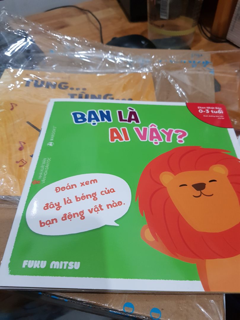 mình có nhiều bộ sách ehon rùi, truyện mang tính giáo dục cao. các mẹ có con nhỏ nên mua. bộ sách này hợp với trẻ 4t trở lên nhé.