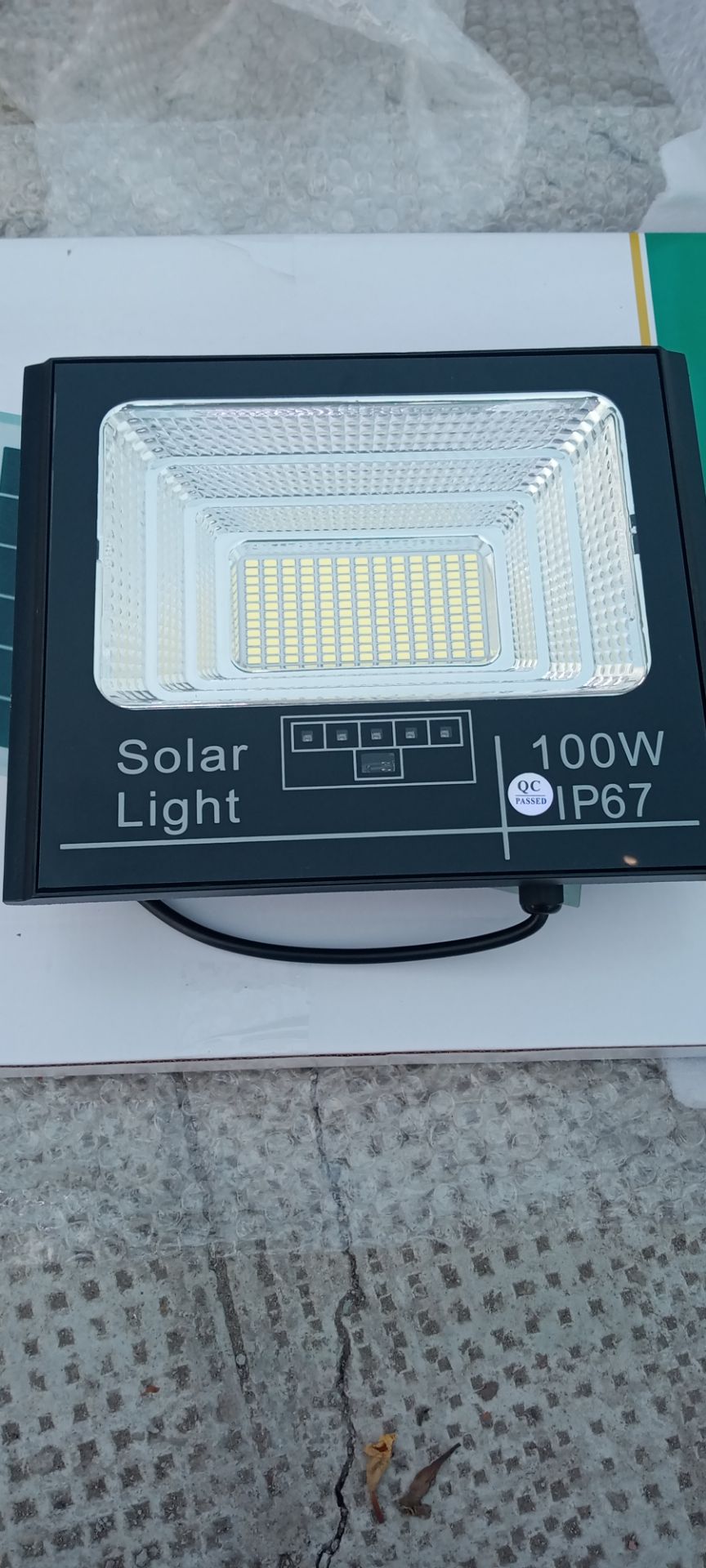 mới mua chưa biết chất lượng có bền không tết thử thì thấy cũng OK