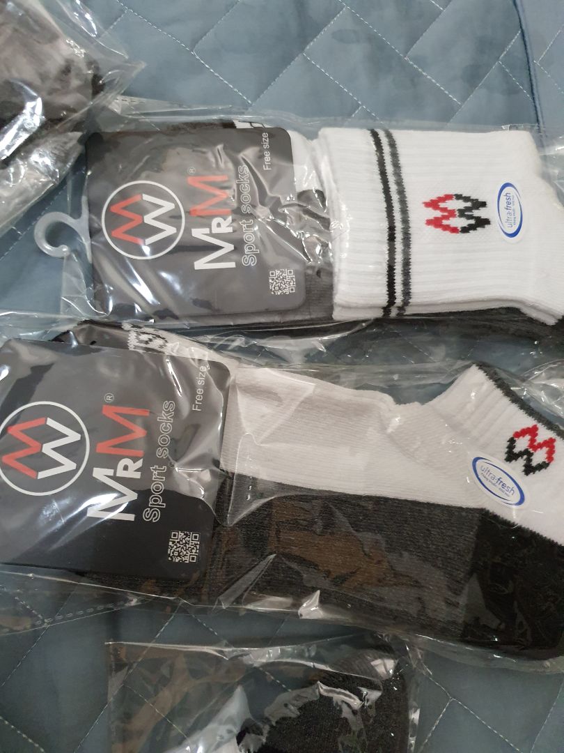 Rất hài lòng với sản phẩm Combo 5 Đôi Tất Vớ Nam Thể Thao Cổ Dài Mix Màu Thương Hiệu MRM FASHION. Ấm áp mùa đông 🎉👍👍👍
