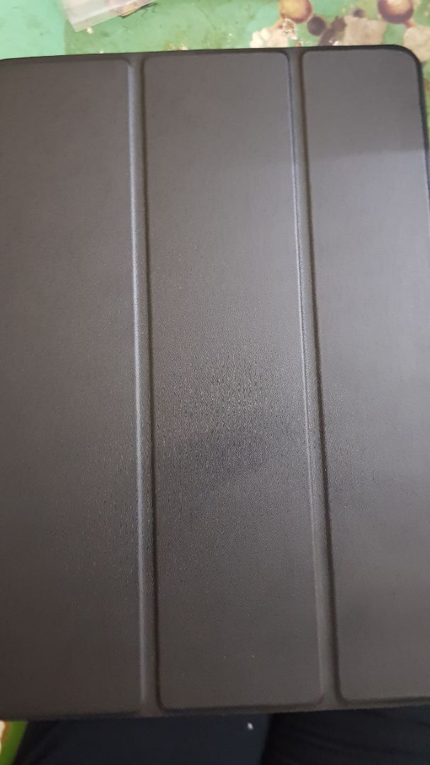 -giao nhanh
-case đẹp, đúng quảng cáo
-gia công tốt, chỗ loa làm chi tiết luôn chứ không như một số case khác chỗ loa chỉ chừa ra khoảng trống dài 👍🏻