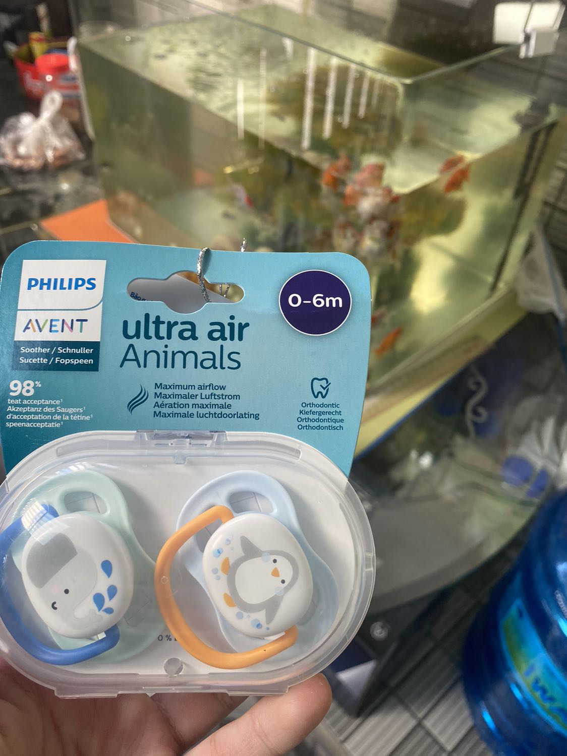 Giao hàng nhanh hàng chính hãng chất lượng , nhan vien giao hàng tiki than thien ok gôd, shop tu van nhiet tinh