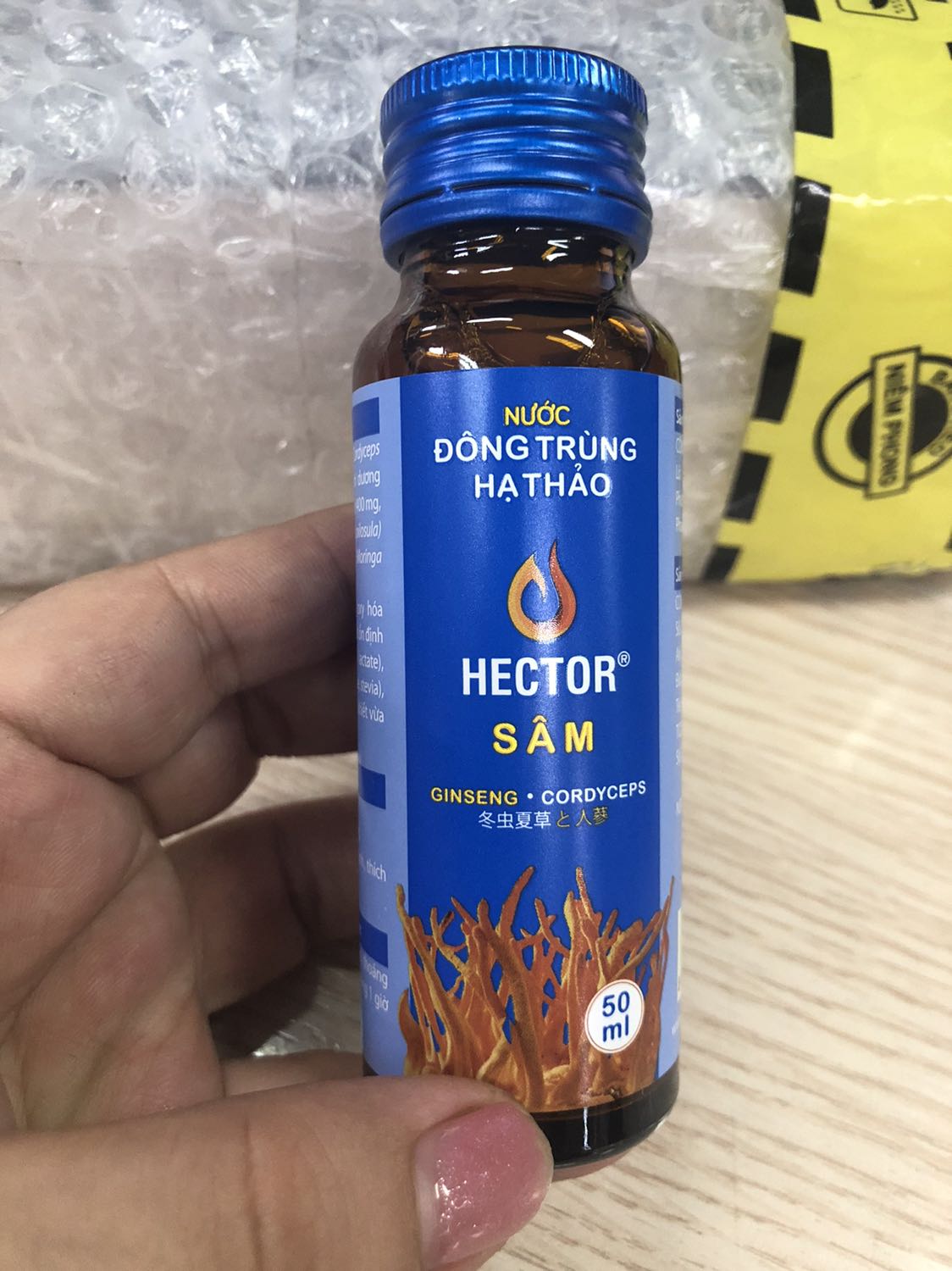 Dùng ok lắm luôn , shop tư vấn nhiệt tình , gói hàng chắc chắn , giao hàng nhanh sẽ ủng hộ shop lâu dài