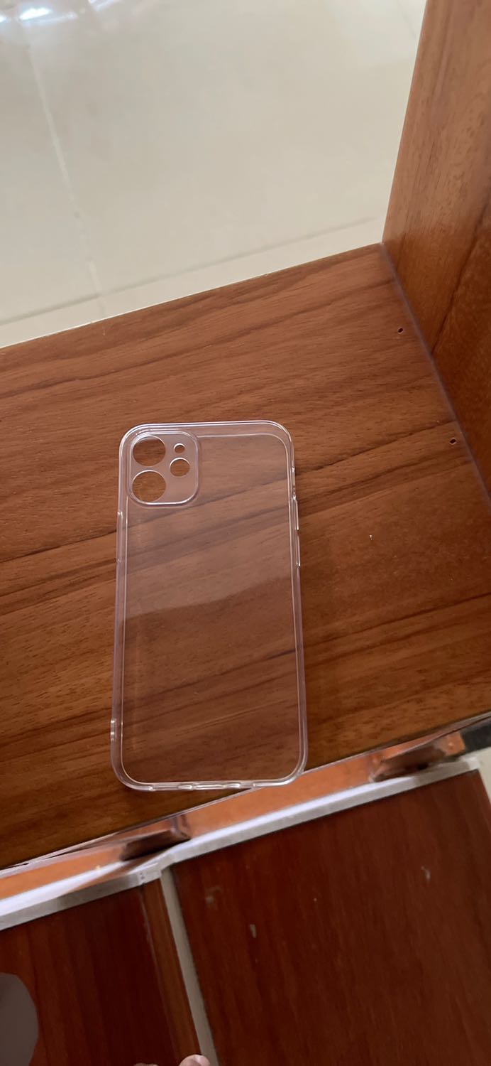 Mua ốp lưng iPhone 12 pro max sao gửi iPhone 12 mini. Sao *** đảo vậy