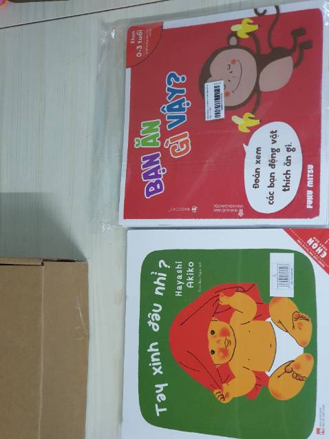 Sách đẹp, chất giấy ok, khó rách. Hình ảnh rõ nét, bắt mắt, bé rất thích.