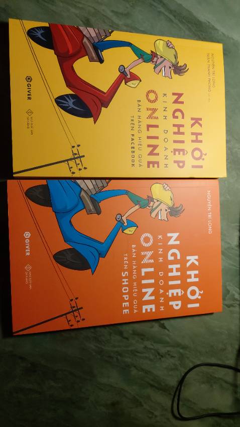 Mặc dù hnay mới nhận sách nhưng tiki chưa bao giờ làm mình thất vọng vì cách bảo quản sách. Nội dung sách thì mình sẽ dành thời gian đọc rồi review lại sau.