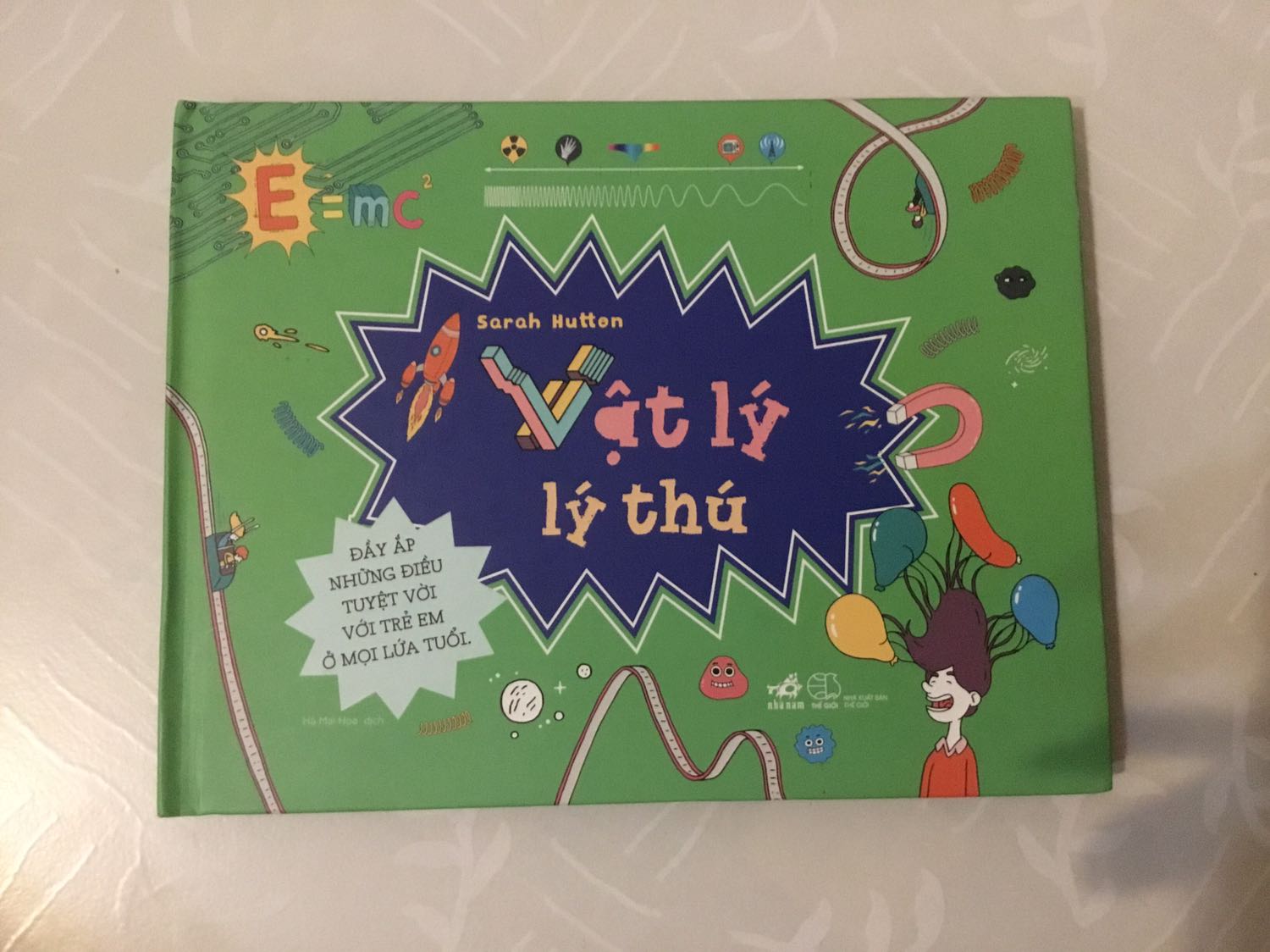 Hài lòng với nội dung sách, Tiki giao hàng và đóng gói tốt