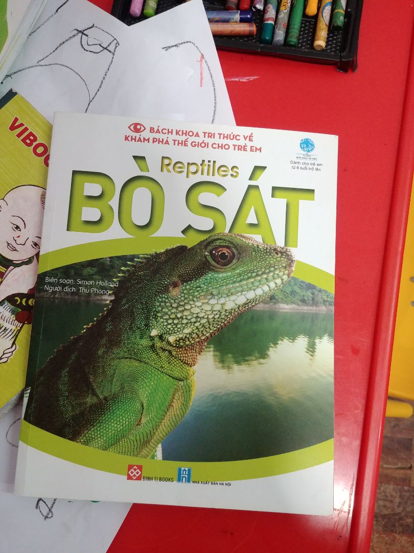 Hình ảnh chân thực, nhiều thông tin bổ ích. Bé nhà mình rất thích. bé chưa biết đọc nhưng cũng rất thích tự xem tranh