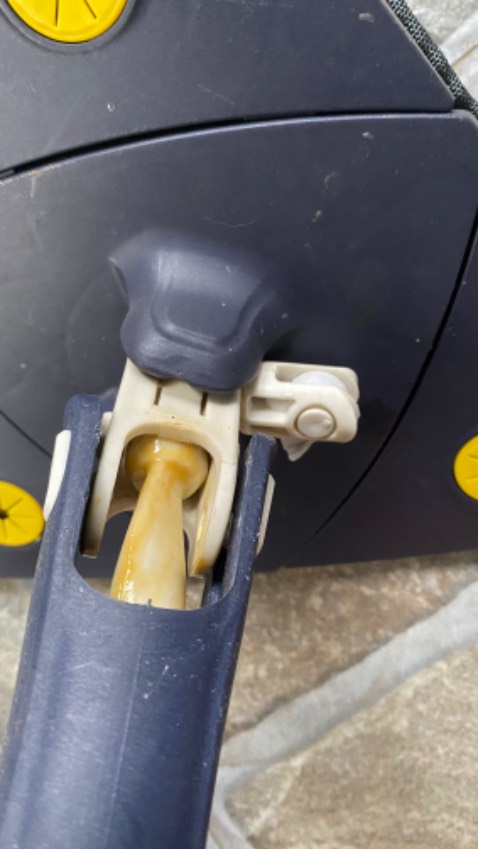 Sản phẩm chất lượng ko tốt. Mình dùng lần đaquf tiên thì đã bị gãy. Hay do tay khoẻ quá ko biết. 😢😢😢