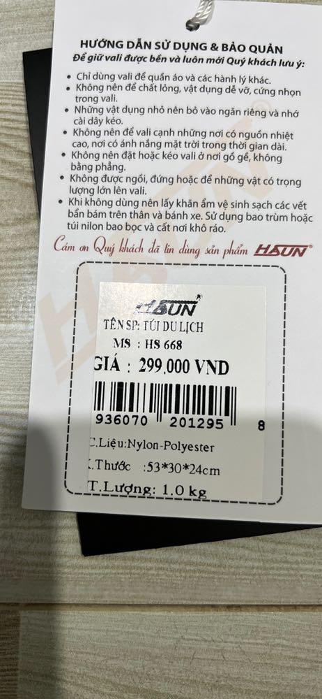 Ok túi chất đẹp nhưng kích thước ko đúng như quảng cáo nhé
Yêu cầu shop chính sửa lại kính thước ko đăng xạo 53* đăng 57*