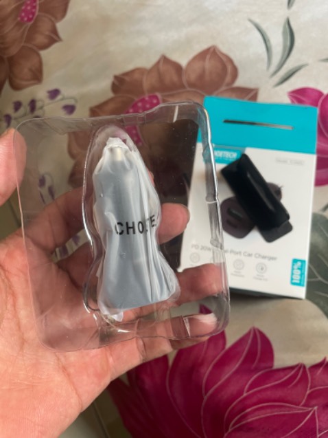 Mua đc 1 tháng r và đây là sp thứ 2 mình mua, rất ưng, chưa có ý định đổi thương hiệu khác xài, mà cái cũ cho ng khác xài vẫn oke nên bao giờ nó hư còn chưa biết lấy đâu ra mà mua thương hiệu khác :))

Khuyến nghị ae nên xài :))

P/s: à mình dùng cho cổng sạc xe máy, xe mình Ex155.