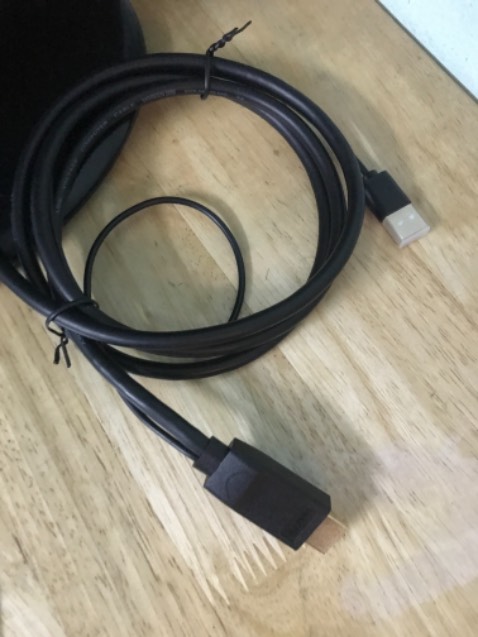 Kết nối tốt, ổn định, dây chắc chắn, có miếng nhựa bảo vệ các đầu nối