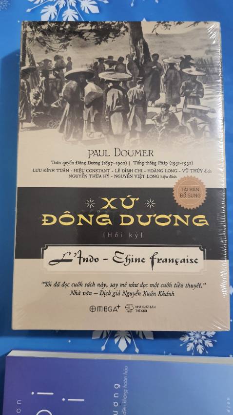 Tiki giao hàng đúng hẹn. Sách đẹp, không bị gãy bìa, có bao nilon bên ngoài.
