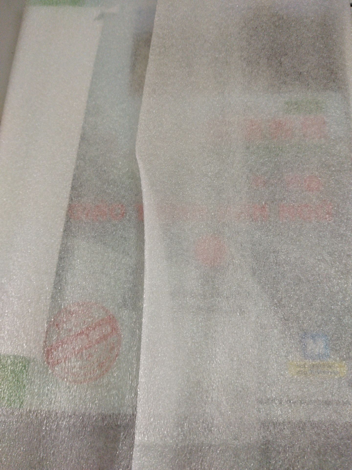 Shop gói hàng rất kĩ, sách đẹp, k bị lỗi j cả 
Phục vụ rất tốt, giao hàng nhanh.