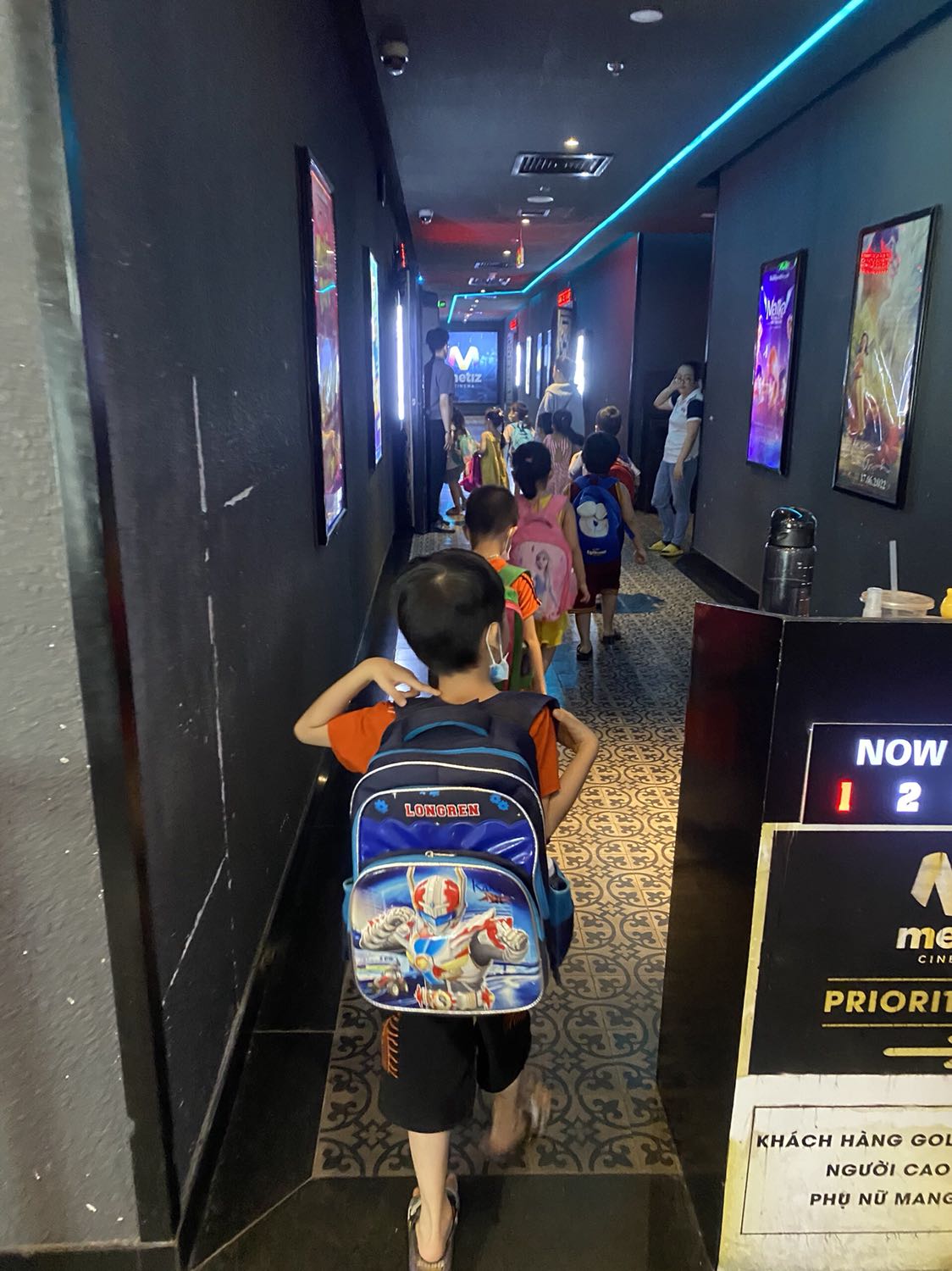 Chất lượng tốt vẫn thường xuyên mua cửa tiki giá rẻ hơn mua ở tiệm gần nhà