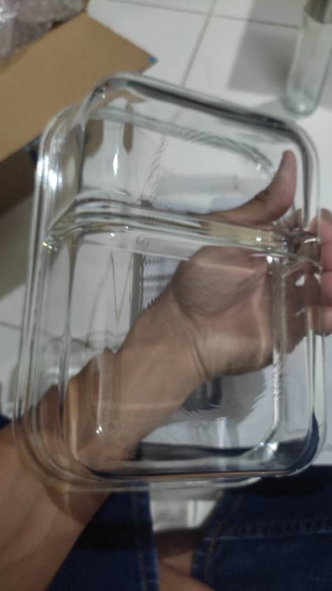 Giao hàng nhanh, sản phẩm chắc chắn, hèm khoá cứng cáp.