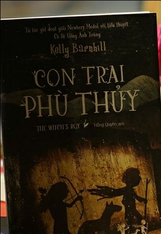 Đặt sách qua tikinow Đơn vị vận chuyển giao rất nhanh chỉ 2 tiếng là nhận được rồi. Sách đẹp không móp  xước gì cả, giá săn sale cũng tốt nưa .