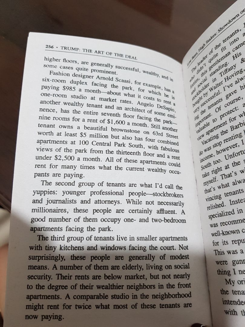 sách ok. chỉ mỗi cái là phí ship cao quá, tận 44k. mua sách k tiếc nhưng tiếc mỗi phí ship hiuhiu
