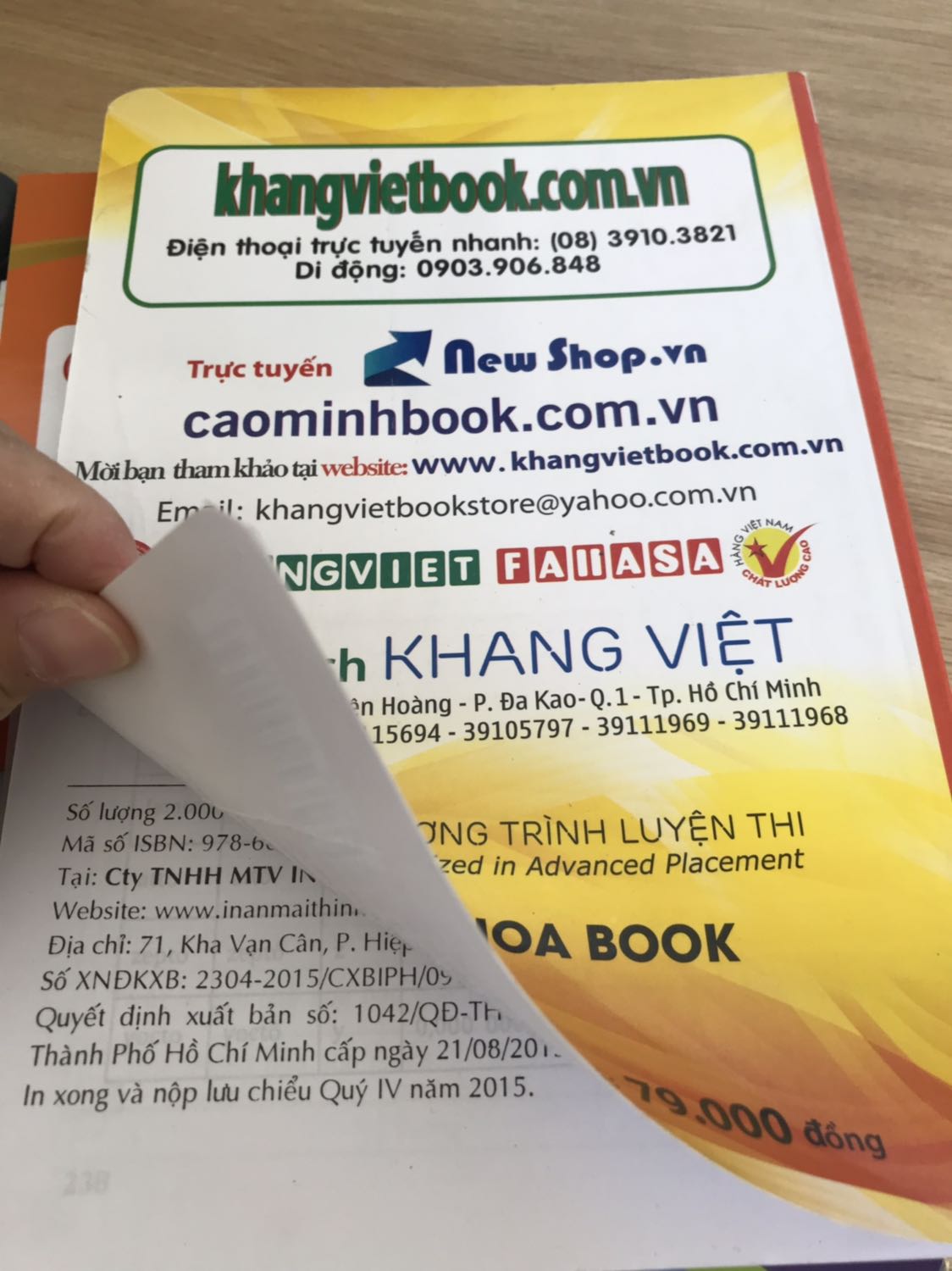 Sách xuất bản 2014, 2015 không phải 2020 như mô tả. 1 sao.