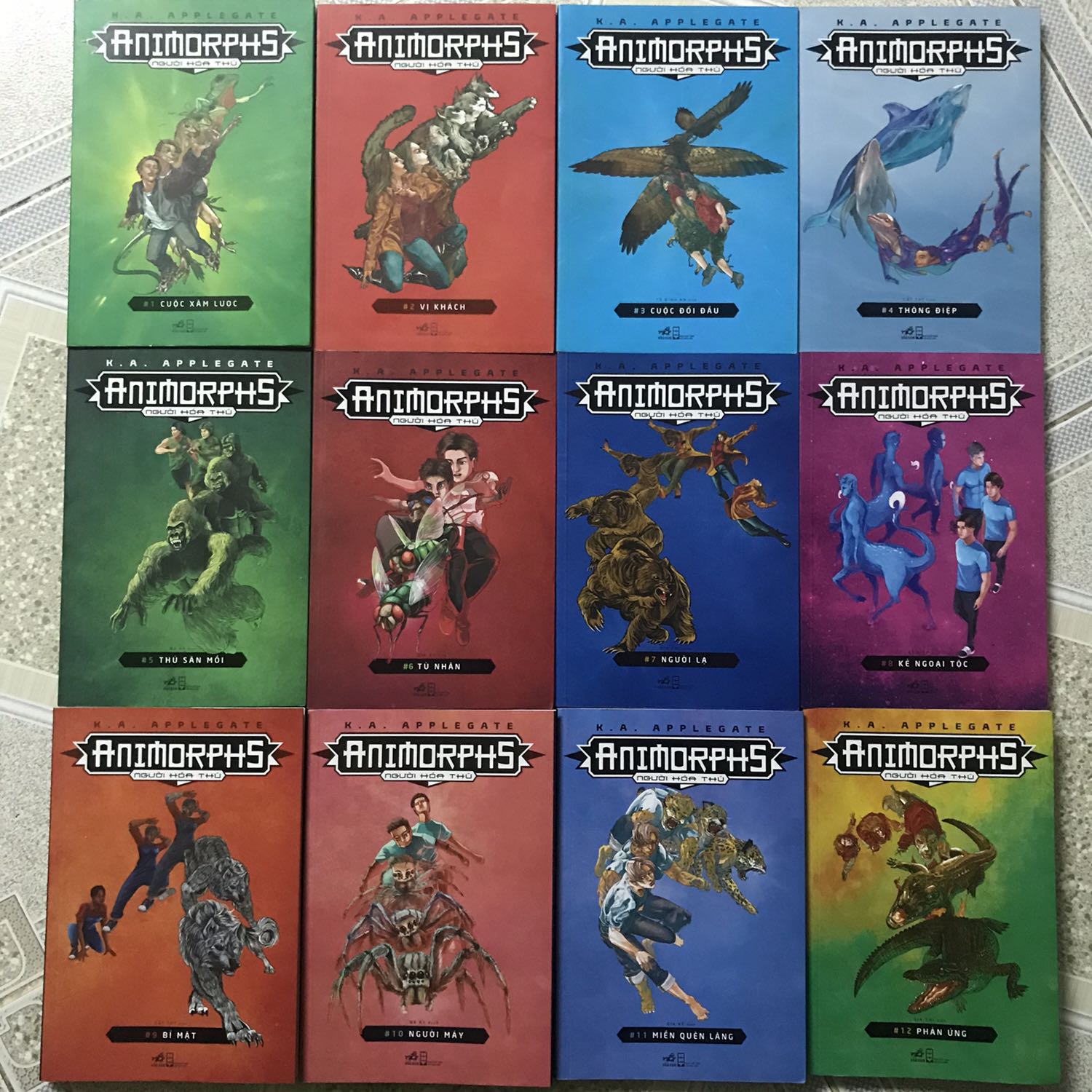 giao hàng rất nhanh, sách gói kỹ rất cẩn thận nha, sẽ tiếp tục ủng hộ tiki