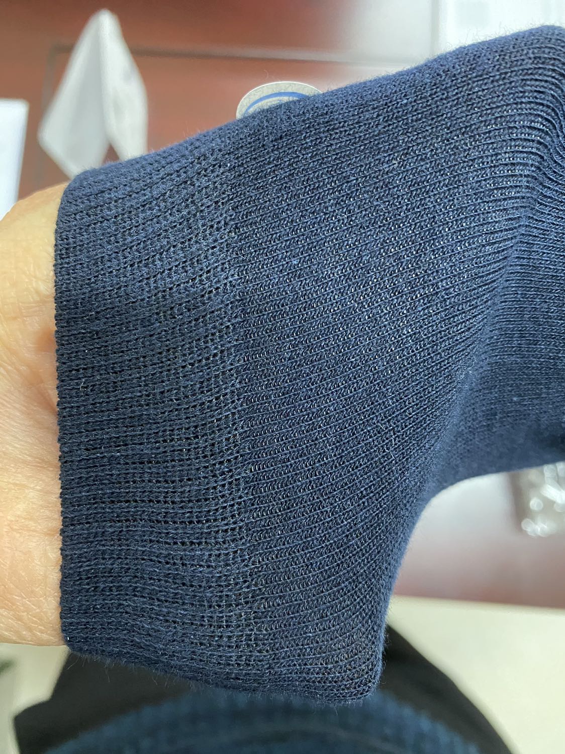 Tất rất dày dặn và đẹp. Mọi thứ thể hiện trong ảnh rồi. Bình luận đánh giá thêm cho mọi người yên tâm vì mình cũng rất hay để ý đến đánh giá phản hồi. Cảm ơn shop