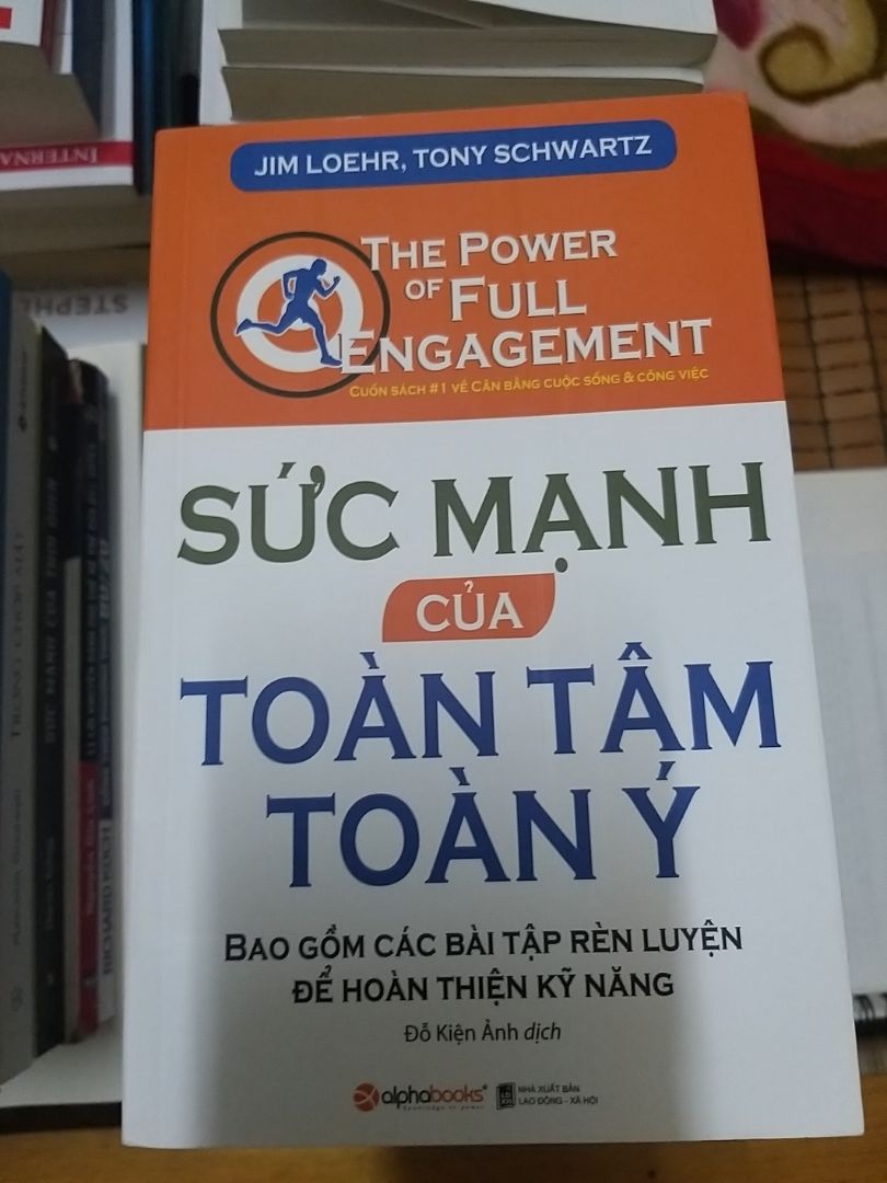 Cuốn sách chủ yếu trình bày các nghiên cứu về vc quản trị năng lượng trong vc tập luyện thi đấu và cv cs.Chủ yếu sao cho đạt dc kết quả cao nhất trong 1 chu kì.Hơi có thiên hướng phù hợp với thi đấu