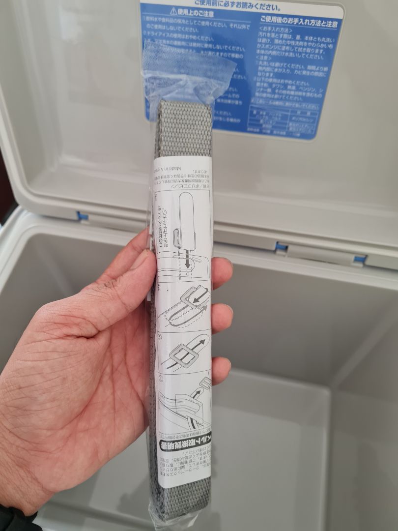 Kính gửi Ace.
Sản phẩm trông chắc chắn dùng để bỏ thịt cá khi đi siêu thị rất tuyệt vời. chưa *** khả năng giữ lạnh của sản phẩm nhưng nếu muốn ướp beer thì nên mua loại to hơn. loại này cu te mua để vui trong oto